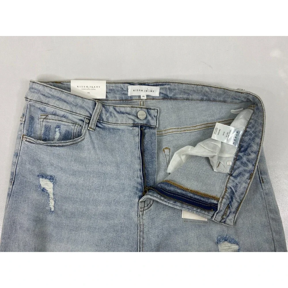 Risen Women 1XL Jeans Boyfriend Fit Straight Leg Distressed Light Wash NWT - Picture 11 of 16
